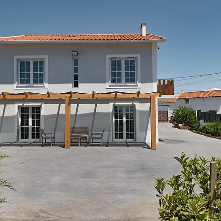 Pinhal Da Colmeia - Pool, Tree House And Games Silveira (Lisbon)